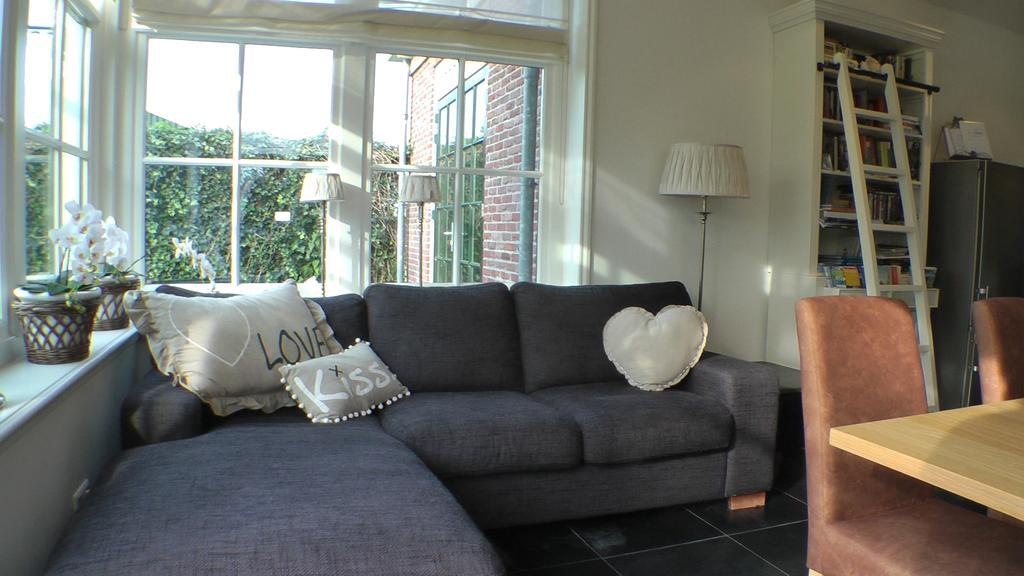 Bed And Breakfast Hoeve Chapeau Katwoude Buitenkant foto
