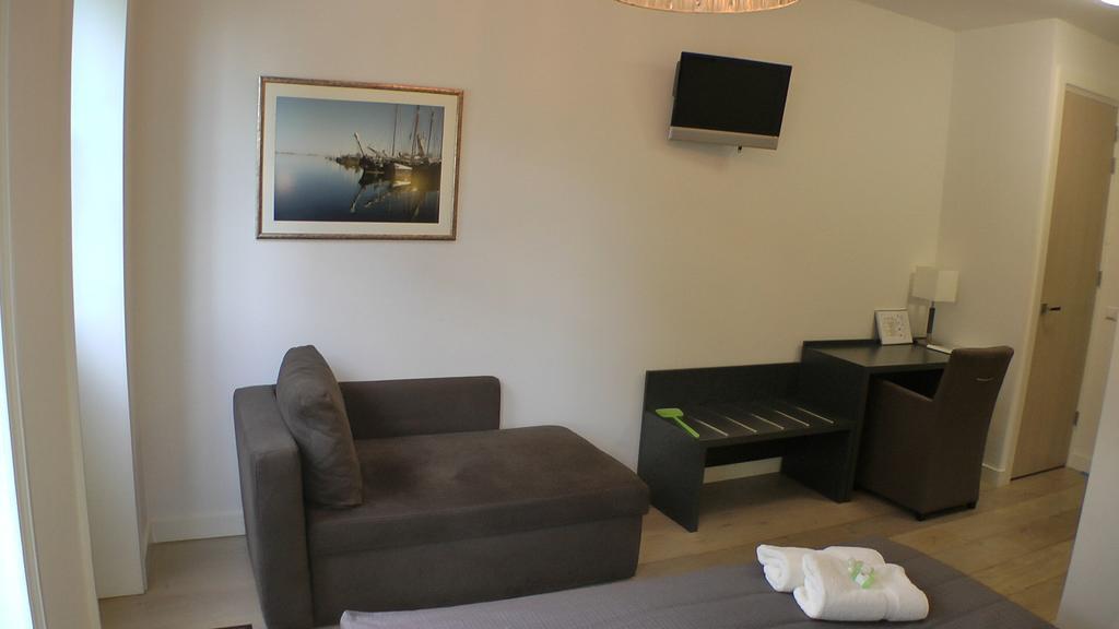 Bed And Breakfast Hoeve Chapeau Katwoude Kamer foto